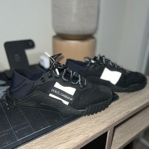 Originals dolce gabanna sneakers.